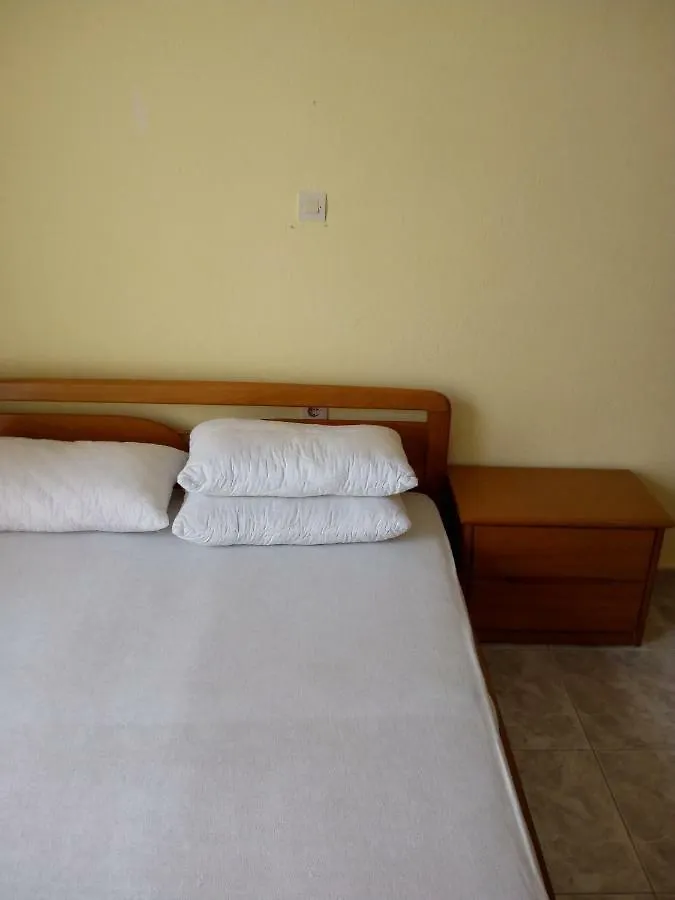 Katerina'S Apartments Skala Fourkas